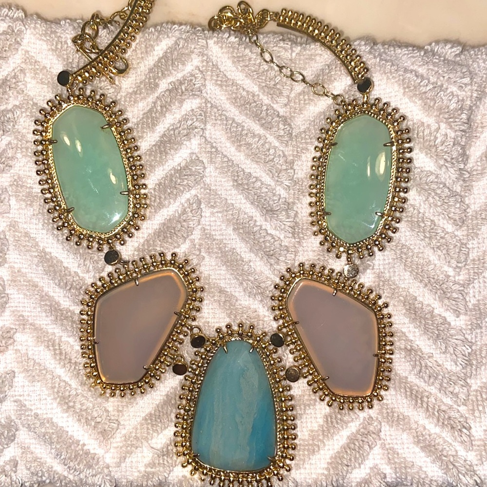 FOR SALE OR TRADE: Kendra Scott Ava Necklace